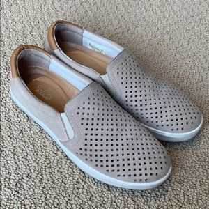 Dr.Scholl’s Scout sneaker